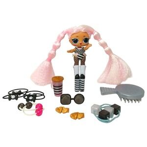 LOL Surprise! 3" Big Sister Uptown Girl Fashion Doll Family Hair Salon Exclusive